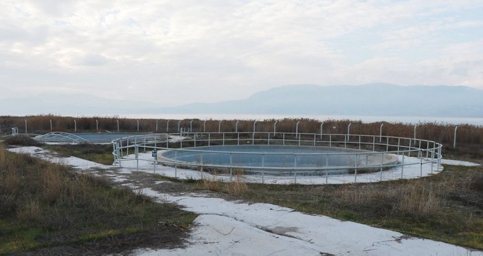 Burdur Gölü'ndeki kuraklığa karşı güneş panelleri kullanılacak