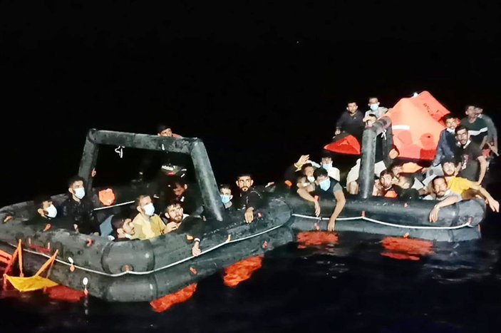 Marmaris ve Datça’da 132 göçmen kurtarıldı -1