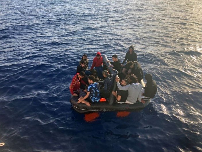 Marmaris ve Datça’da 132 göçmen kurtarıldı -4