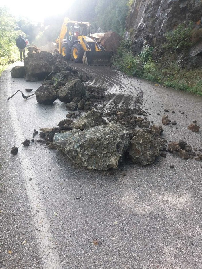 Ordu’da sağanak sonrası heyelan -3