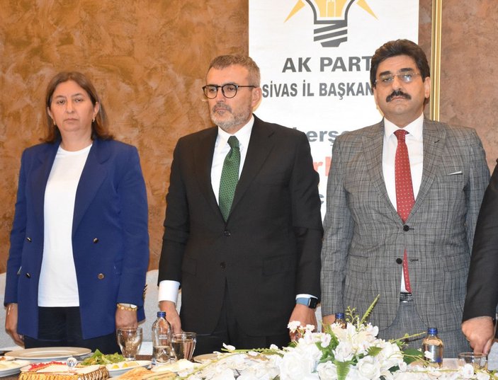 AK Parti'li Ünal: Türkiye'nin yanında olan ve duran herkesle siyasi görüşü ne olursa olsun beraberiz -6