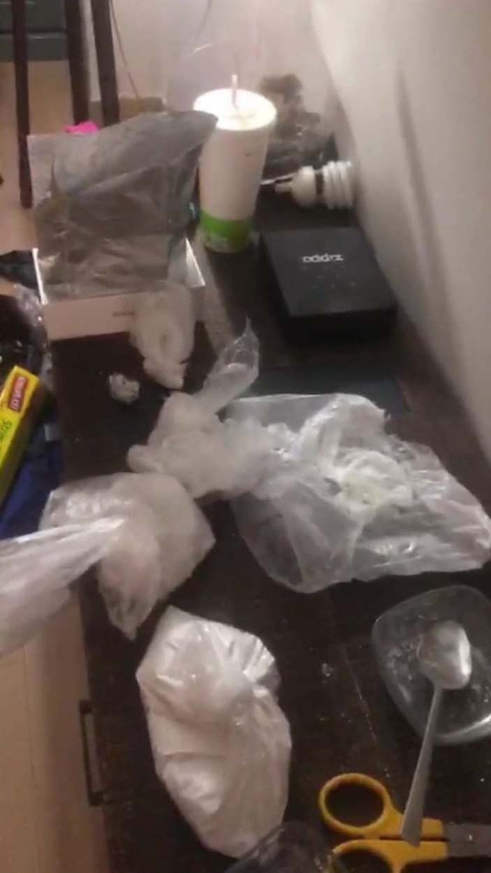 İstanbul'da kilolarca uyuşturucu yakalandı -4