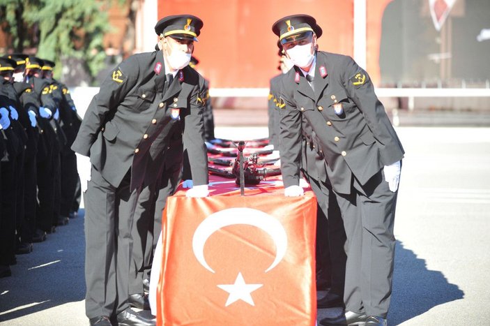 Bursa'da jandarma astsubay adaylarının yemin töreni -2