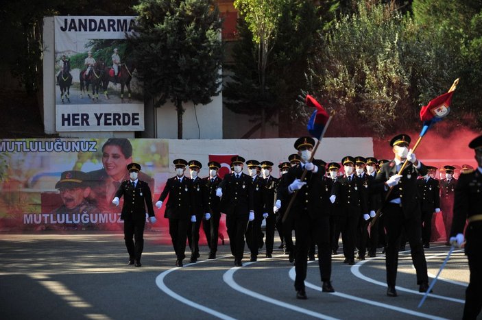 Bursa'da jandarma astsubay adaylarının yemin töreni -5