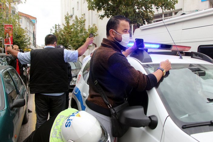 Murat Özdemir, bu kez gazeteci ve polislere sataştı; yine gözaltında -4