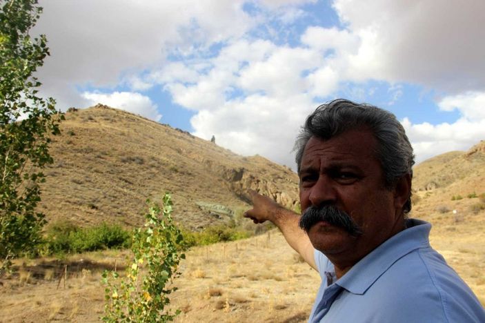 Gören dönüp bir daha bakıyor -2