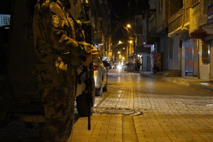'Narko Alan Diyarbakır' projesi 1200 polisle gece de sürdü -8