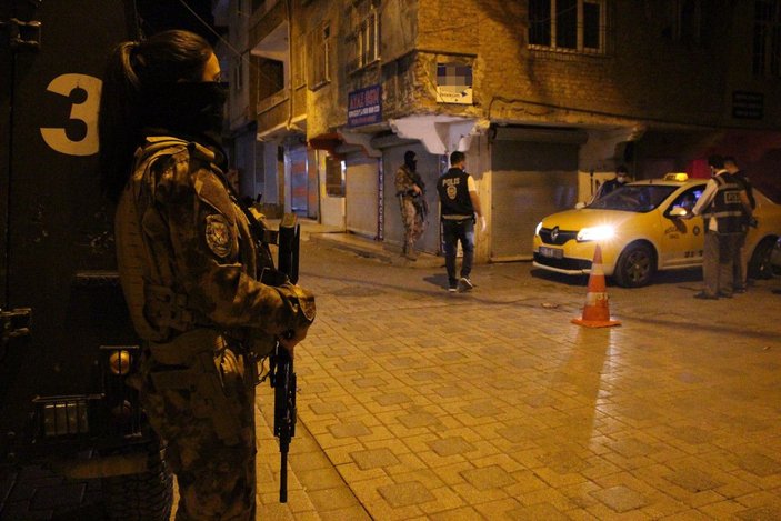 'Narko Alan Diyarbakır' projesi 1200 polisle gece de sürdü -1