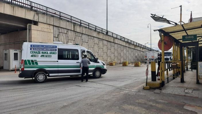 Fabrikada tanktan sızan azot gazından zehirlenen işçi öldü -5