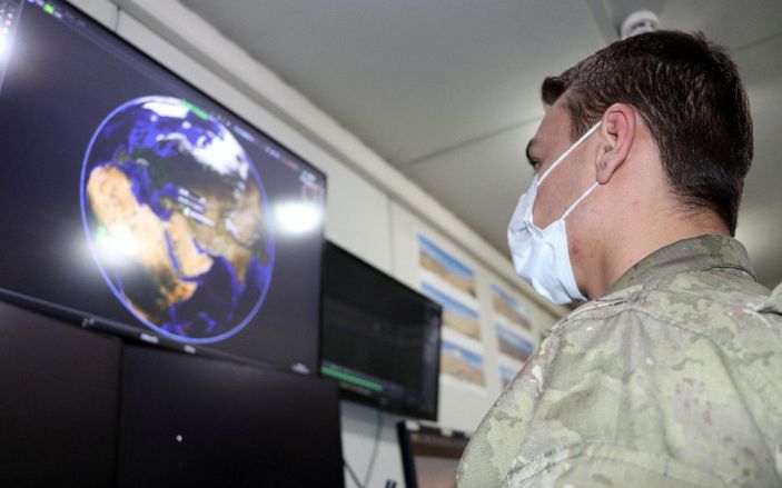 'Hudut Kartalları' sınırı yerli ve milli silahlarla koruyor -8