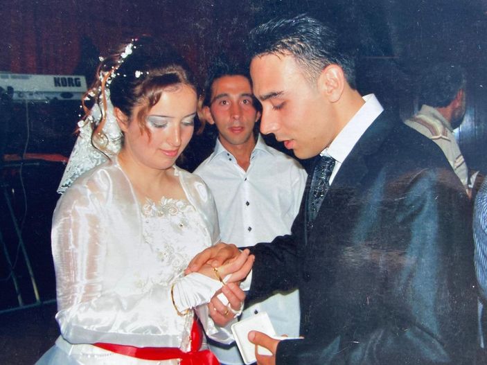 Çocuklarının gözü önünde komşularını öldüren sanık: Elini beline atınca silahı var zannettim -1