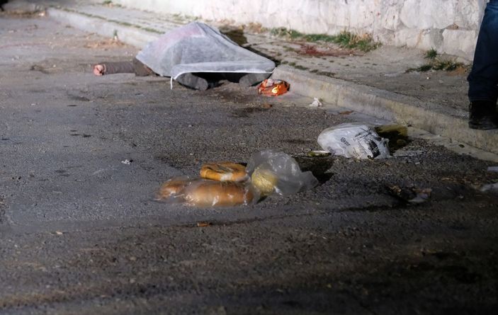 Çocuklarının gözü önünde komşularını öldüren sanık: Elini beline atınca silahı var zannettim -5