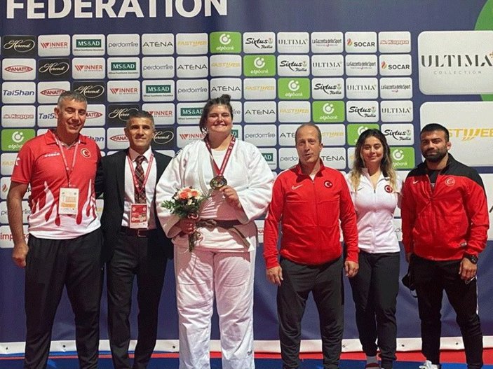 Milli judocu Hilal Öztürk dünya üçüncüsü oldu -2