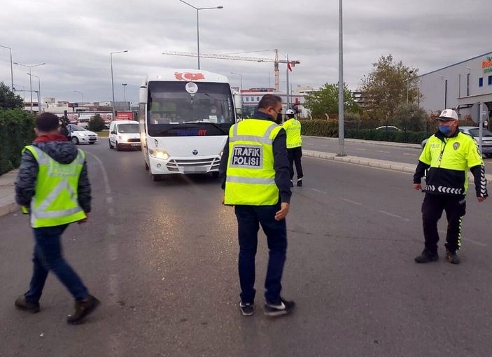Servisçilerin 'ikiz plaka' oyunu polise takıldı -1