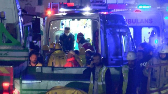 Arnavutköy’de metro şantiyesinde işçileri tünele indiren vincin halatı koptu