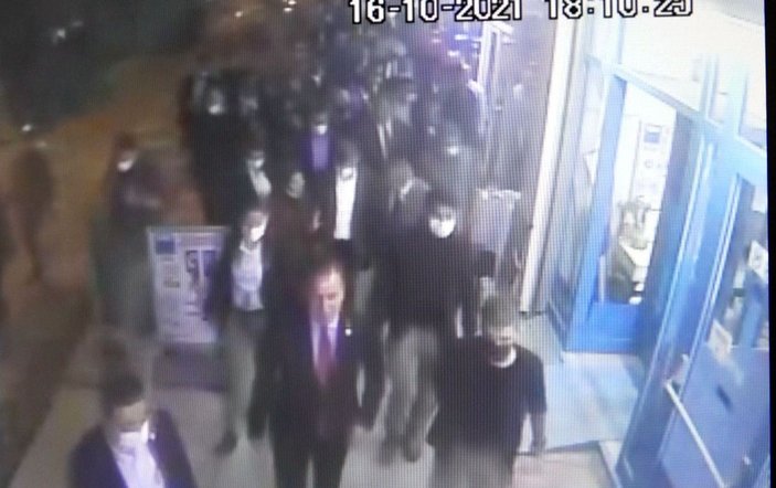 Davutoğlu'nun asansör kazası öncesi ve sonrası kamerada -4