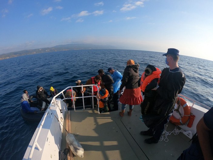 Ayvacık açıklarında 35 kaçak göçmen kurtarıldı -2