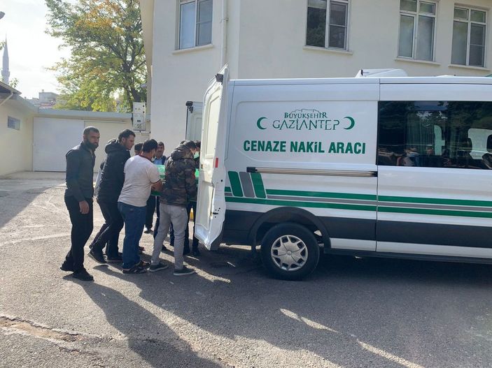 Soluk borusuna kek kaçan Muhammed kurtarılamadı -1