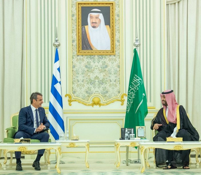 Suudi Arabistan Veliaht Prensi Selman, Yunanistan Başbakanı Miçotakis ile bir araya geldi -4
