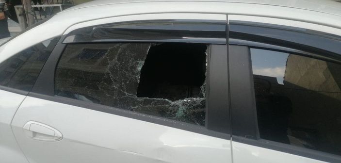 Sultangazi'de ailesiyle tartışıp sokakta ortalığı birbirine kattı -3