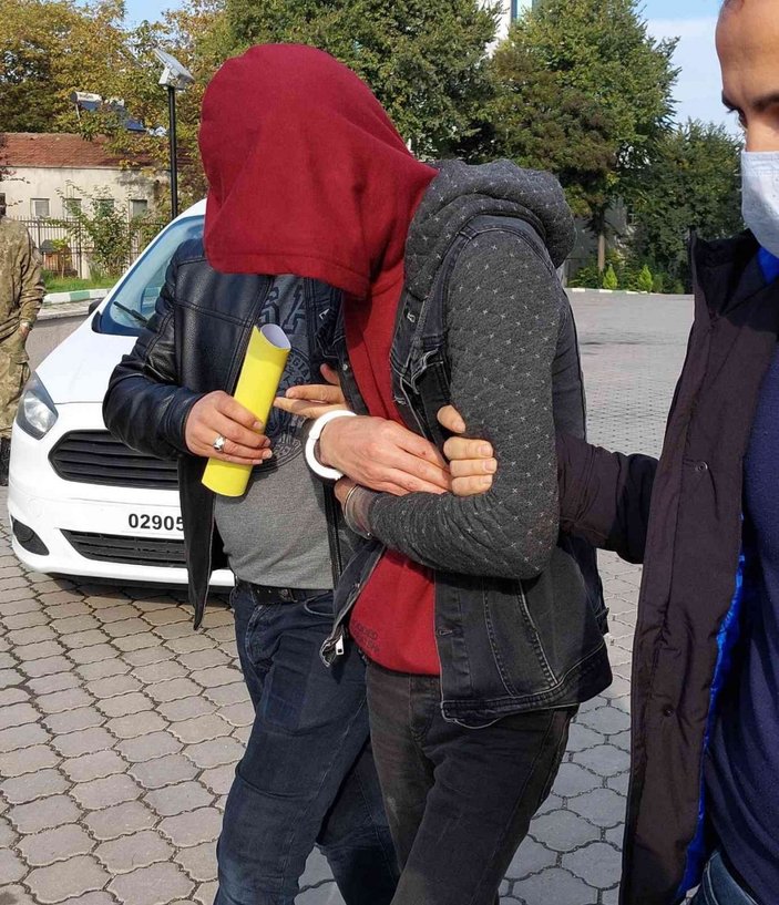 Polisin bileğini ısırarak etkisiz hale getirdiği bıçakla rehin alma şüphelisi tutuklandı -6