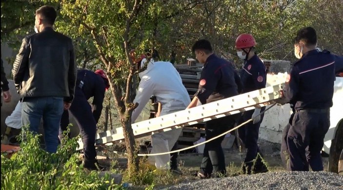 Arnavutköy'de kayıp kişinin cesedi su kuyusunda bulundu; Polis şapkadan yola çıktı -1
