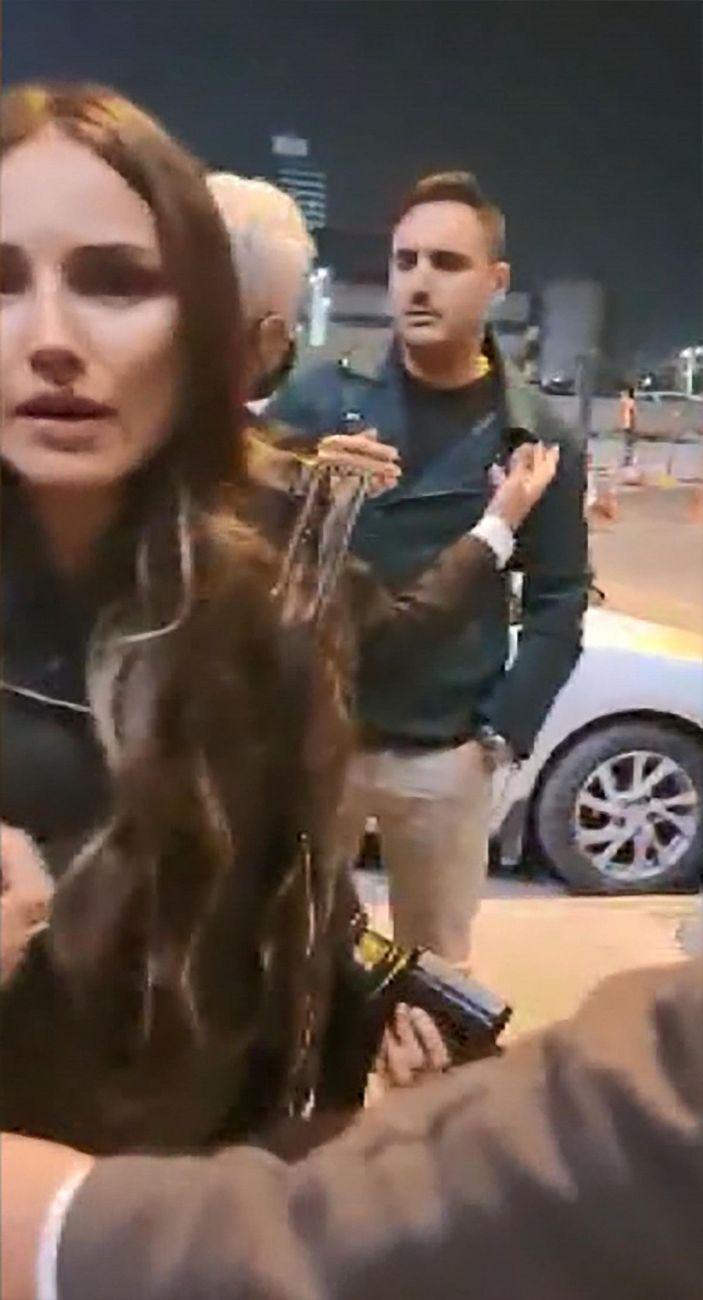 Mağazada 'sosyal mesafe' kavgası cep telefonu kamerasında -5