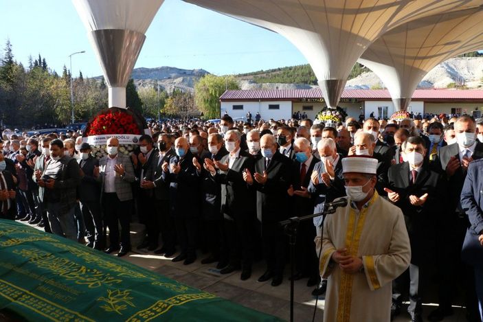 Mansur Yavaş'ın kardeşi Sabri Yavaş, son yolculuğuna uğurlandı -2