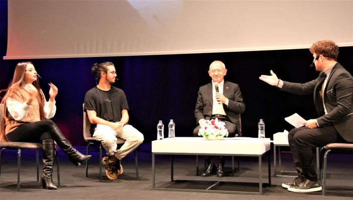 Kılıçdaroğlu: “Gençlerin umutsuzluğa kapılma hakları yoktur” -2