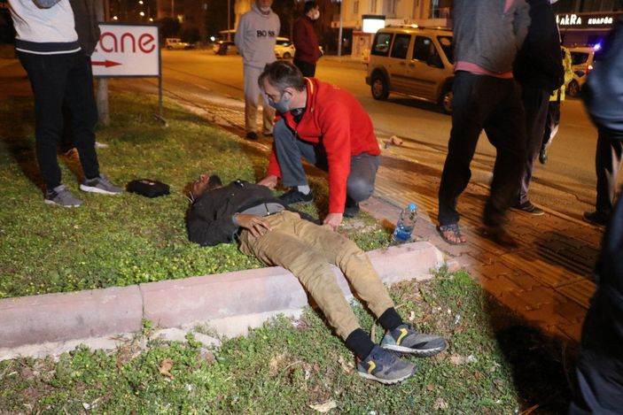 Kamyonetle ezip, yaktığı motosikletin zararını karşılayacak -3