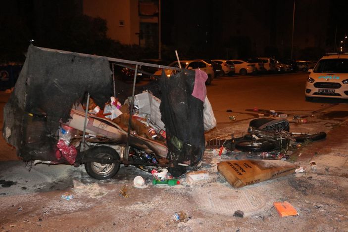 Kamyonetle ezip, yaktığı motosikletin zararını karşılayacak -1