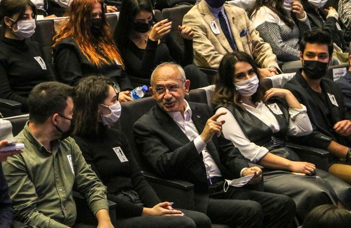 Kılıçdaroğlu: Bizi rahatlıkla, korkusuzca eleştirmek istiyorsanız oy vermeniz lazım -1