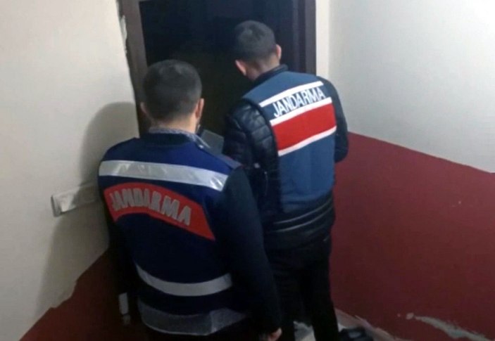 Sosyal medya üzerinden 3 milyon TL dolandırıcılığa 15 gözaltı -2