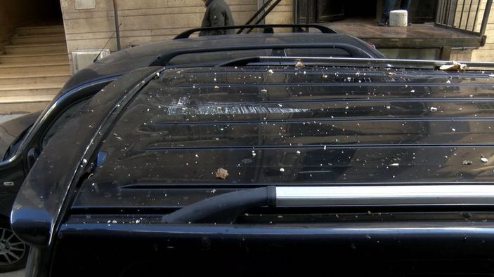 Bahçelievler'de patlama... Saniyelerle kurtuluş kamerada -7