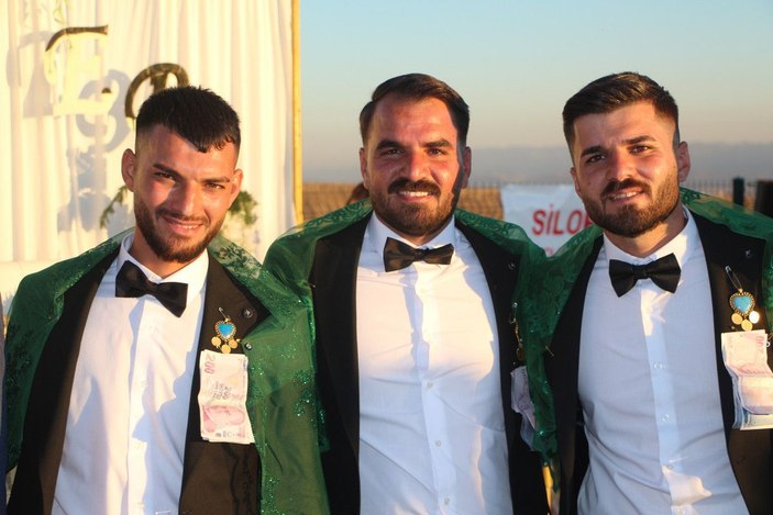 Şırnak’ta 3 kardeşe tek düğün -2