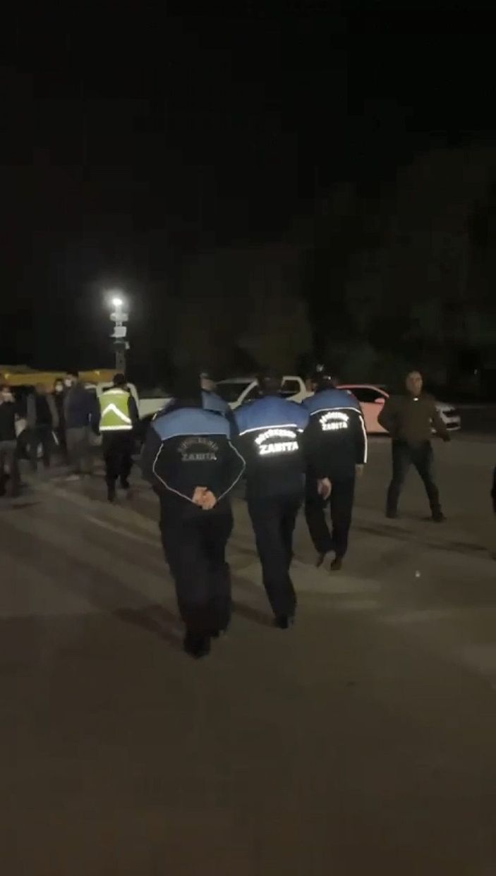 Zabıta ve kamyon şoförleri arasında 'yetki' gerginliği  -4