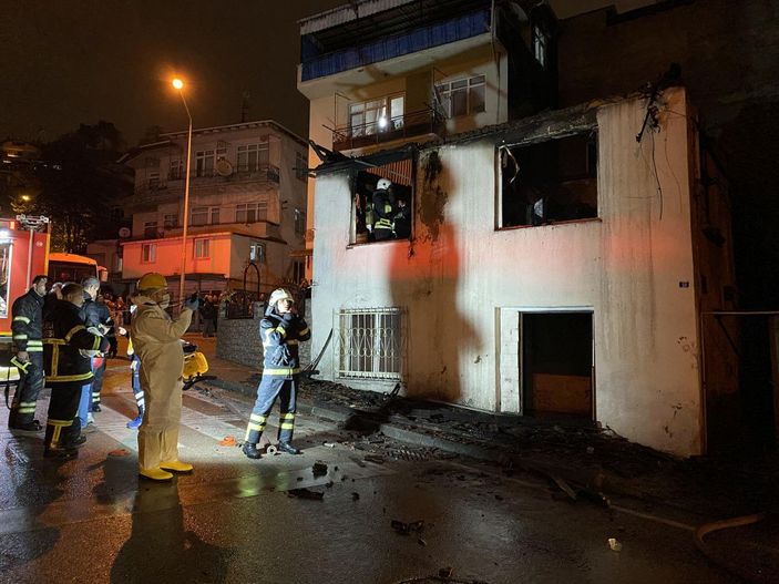 d Yalnız yaşadığı evde çıkan yangında öldü -1