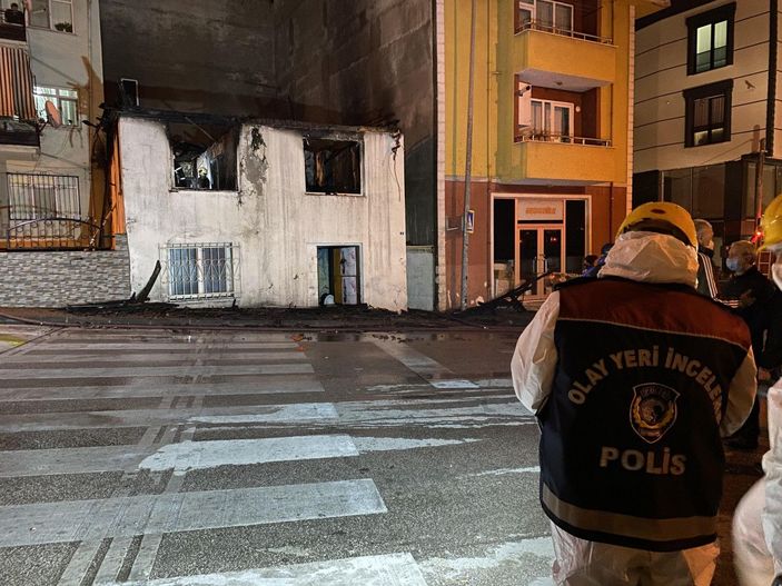 d Yalnız yaşadığı evde çıkan yangında öldü -3