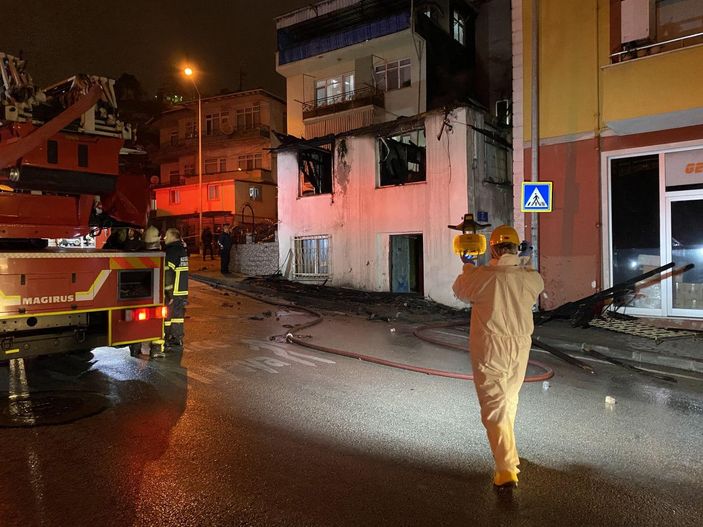 d Yalnız yaşadığı evde çıkan yangında öldü -2