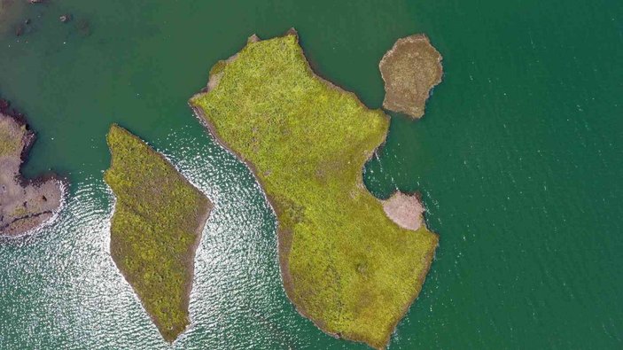 Adıyaman'da binlerce yılda oluşan yüzen adalar, atmosferi koruyor