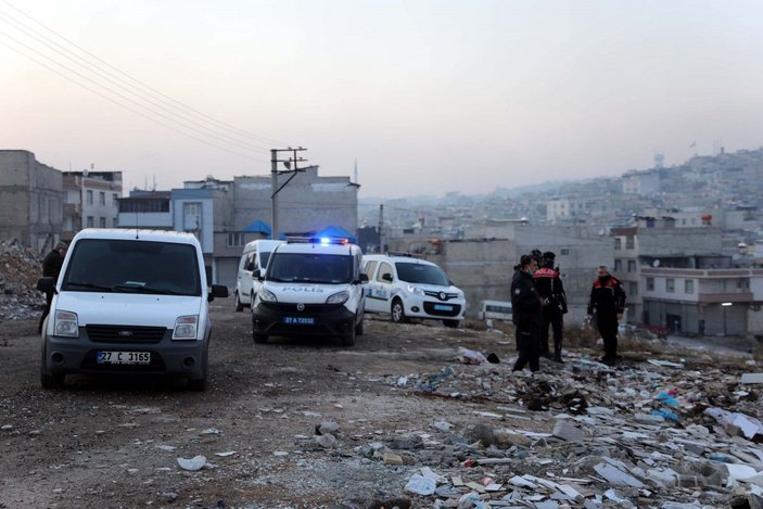 Gaziantep’te kadın çantası içerisinde cenin bulundu -4