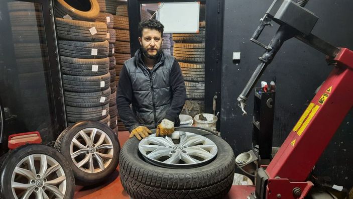 Lastikçilerde kış lastiği mesaisi -1