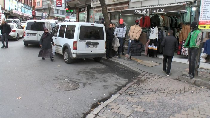 Esenyurt'ta çalışır halde bırakılan otomobili çaldılar -3