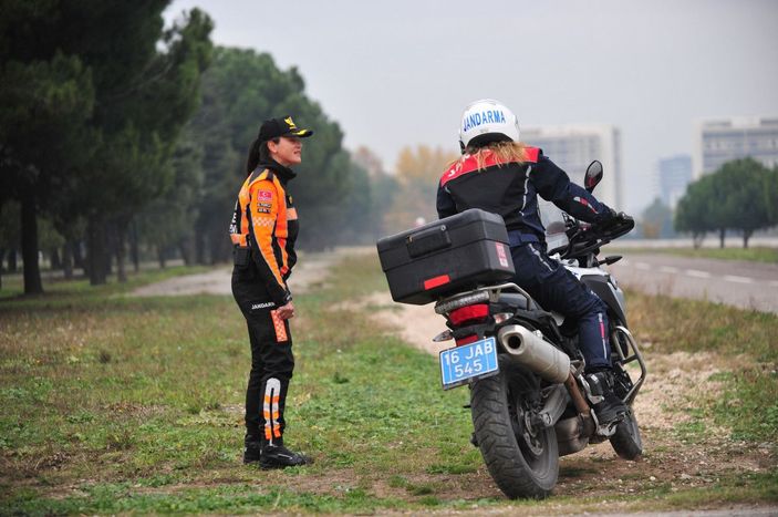 d KADES ihbarlarına motosikletli kadın jandarmalar gidecek -3