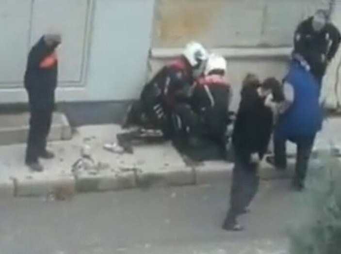 İzmir Valiliği'nden 'şiddet' uyguladığı iddia edilen polislere ilişkin açıklama -3