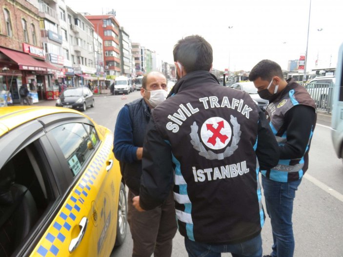 Kadıköy'de emniyet kemeri takmayan taksiciye ceza -3