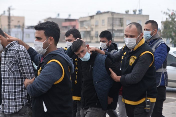 Adana'da iş yerlerinden hırsızlık şüphelileri, operasyonla yakalandı -4