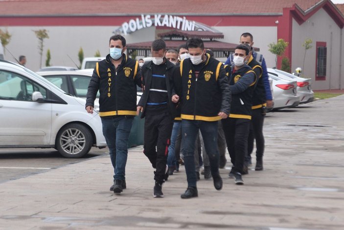 Adana'da iş yerlerinden hırsızlık şüphelileri, operasyonla yakalandı -1
