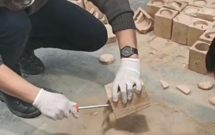 TIR'daki palet takozlarının içinden 27 kilo eroin çıktı -1