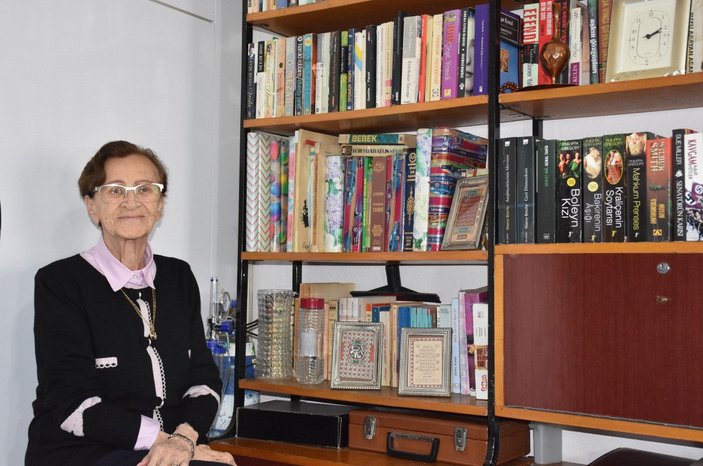 92 yaşında kütüphane kurdu -2